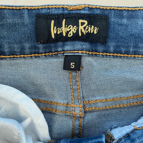 Size 5/fits like a 4 skinny jeans - Picture 2 of 2